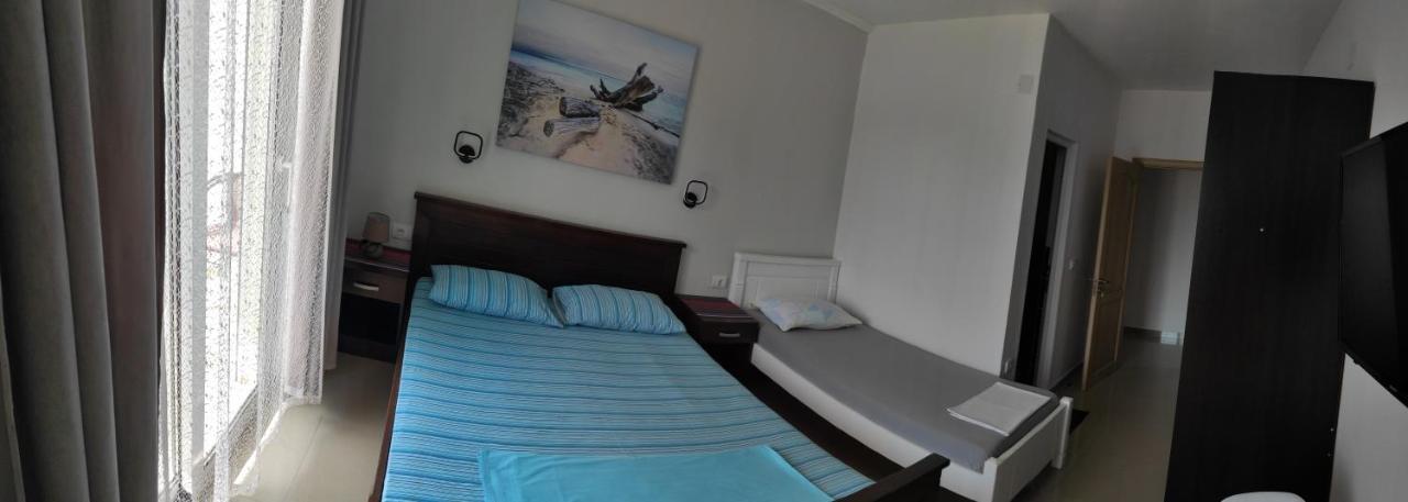 Aga Apartment *