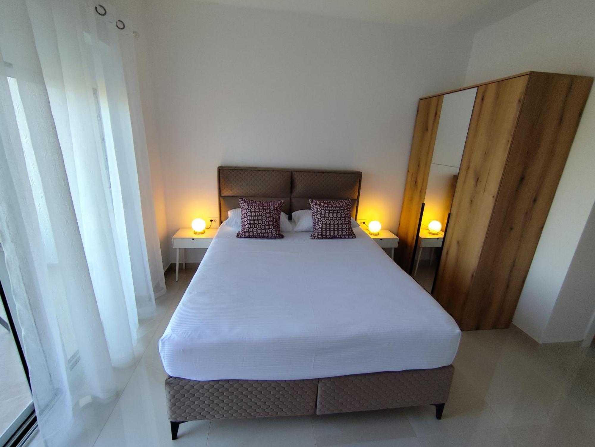 Aga Apartment *